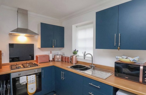 Guisborough Cottage | 1 JOHNSON'S YARD, pet friendly in Guisborough