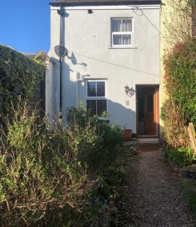 Dawlish Bed & Breakfast | 1 Laurel Cottages