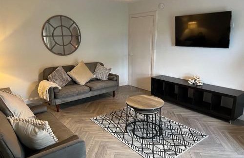 Nairn House | 1 Links Place