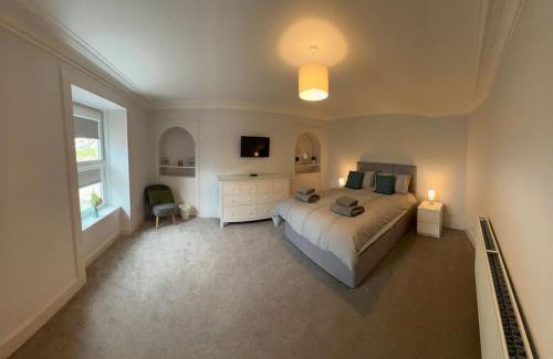 Nairn House | 1 Links Place