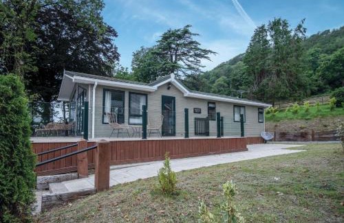 Llanddowror Apartment | 1 Manor Lodge - 3 Bedroom Lodge - Pendine