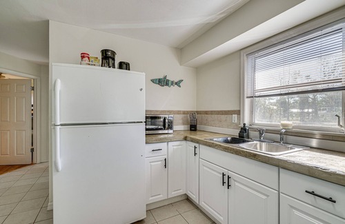 Bokeelia House | 1 Mi to Boat Ramp: Bokeelia Home w/Screened Patio