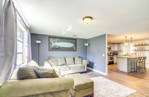 Chassahowitzka House | 1 Mi to Boat Ramp: Home Near Chassahowitzka River!