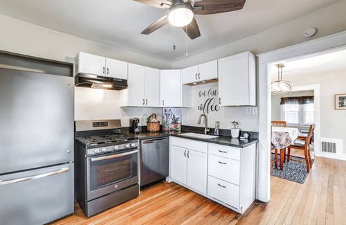 Binghamton Apartment | 1 Mi to Dtwn Binghamton: Apt w/Covered Balcony!