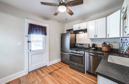 Binghamton Apartment | 1 Mi to Dtwn Binghamton: Apt w/Covered Balcony!