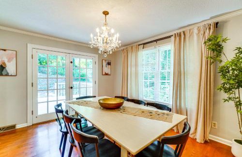 Clinton House | 1 Mi to Dtwn Quiet Retreat with Yard in Clinton