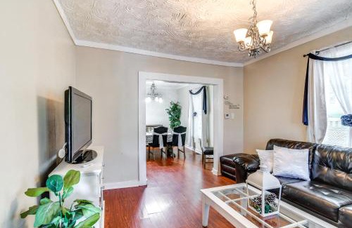 Downtown Des Moines House | 1 Mi to Dtwn The Rossi House in Des Moines!
