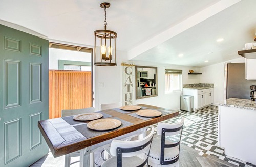 Menlo Park House | 1 Mi to Dtwn Tucson: Home w/Fenced-In Yard