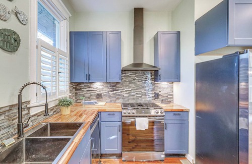 Macon House | 1 Mi to Dtwn: Welcoming Macon Home w/Yard