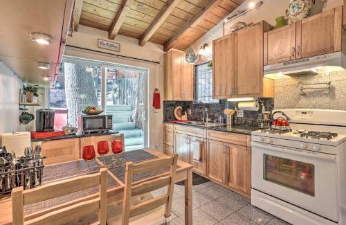 Crestline House | 1 Mi to Lake Gregory Boho Crestline Cabin