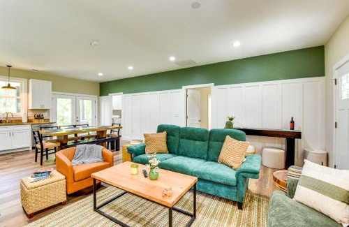 Anderson House | 1 Mi to Lake Hartwell Updated Retreat with Patio!