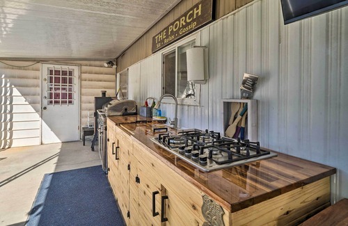 Lake Havasu City Cottage | < 1 Mi to Lake Havasu: Pet-friendly Home