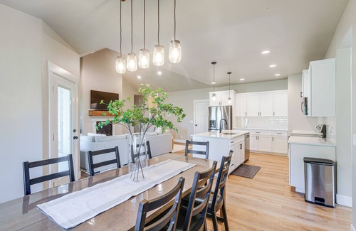 Lava Hot Springs House | 1 Mi to Pools: Chic Lava Hot Springs Home