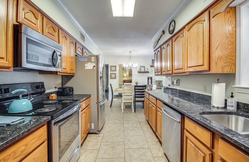 Waveland House | < 1 Mi to Waveland Beach: Spacious Family Home