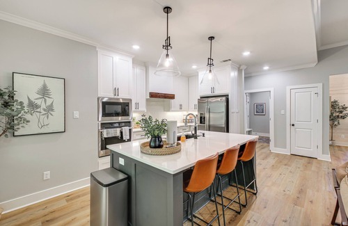 Jones Mills House | < 1 Mi to Lake Catherine: Home in Gated Community!