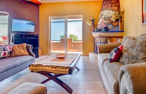 Villas de Las Palmas House | 🏖1 Min Walk to Beach🏖 Spacious Luxury Family Villa