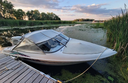 Portland Cottage | 1 minute away from beach, family cottage getaway. Dock fishing free boat launch