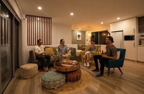 Culburra Beach House | 1 minute walk to Culburra Beach & Lake. ASD friendly and pet friendly.