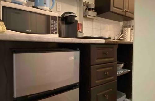 Markham Apartment | 1 Month + Bookings, Cozy private apartment in a highly demanded neighborhood.