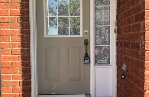 Markham Apartment | 1 Month + Bookings, Cozy private apartment in a highly demanded neighborhood.