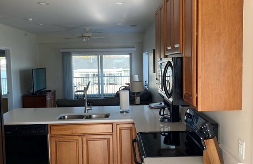 Gypsum Condo | 1 of 4 Waterfront Rental Units - Clean, Safe & Small Complex Sleeps 8-32