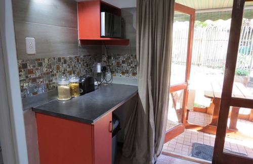 Grahamstown Hotel | 1 on Ross