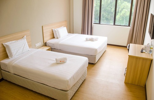 Sungai Buloh Hotel | 1 Orange Hotel Sungai Buloh