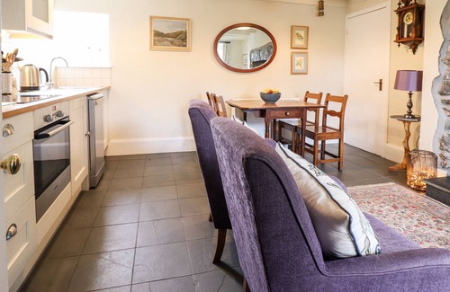 Penmachno Cottage | 1 PENYGROES, family friendly, with open fire in Penmachno