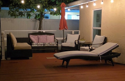 Delray Beach House | 1 Queen Bedroom,Shared bath 1.5 miles from Atlantic Ave 1.5 miles Beaches & Bars