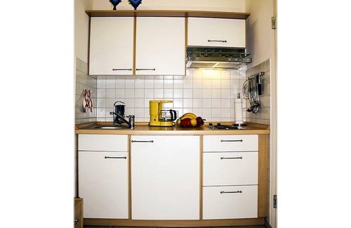 Ponitz am See Apartment | 1-room apartment no. 2, 28m², 1. Floor, West - Waldhaus Gronenberg