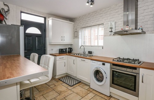 Burgh le Marsh Cottage | 1 The Bays