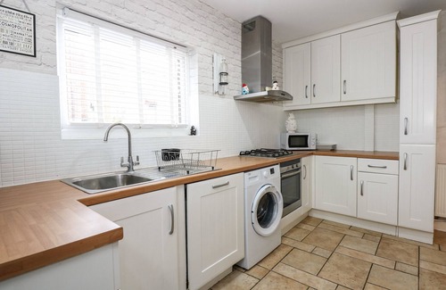 Burgh le Marsh Cottage | 1 The Bays
