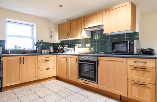 Rosebush Cottage | 1 THE TERRACE, pet friendly, with open fire in Newport, Pembrokeshire