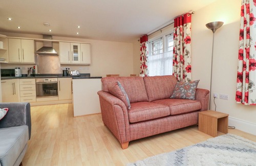 Minehead Cottage | 1 TREGONWELL COURT, pet friendly, country holiday cottage in Minehead