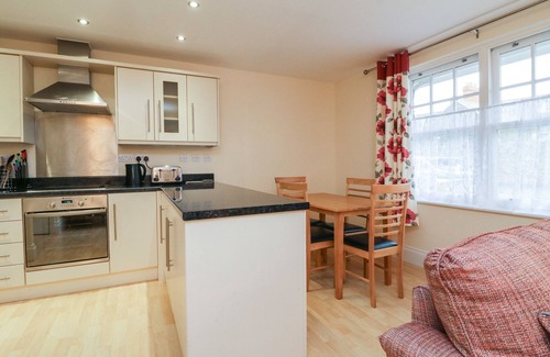 Minehead Cottage | 1 TREGONWELL COURT, pet friendly, country holiday cottage in Minehead