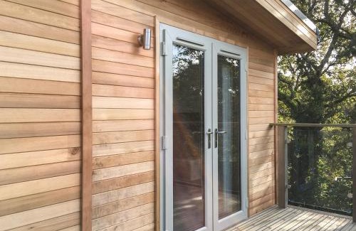 Looe House | 1 Valley View