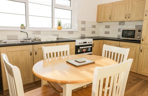 Arnold Cottage | 1 Woodhouse Cottages