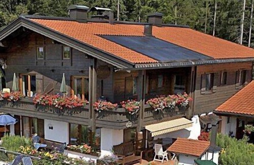 Blindau Apartment | (1) Zwei-Raum-Ferienwohnung "Enzian"