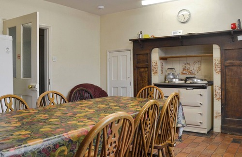 Craven Arms Cottage | 10 bedroom accommodation in Craven Arms