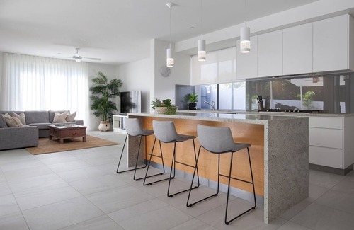 Yaroomba House | 10 Belle Mare Avenue
