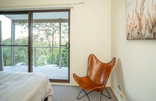 Parkwood House | 10 Brushwood · Bushland Retreat