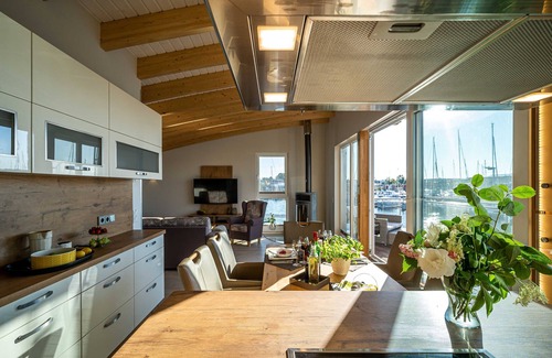 Kroeslin House | 10. floating houses (105 m²) Triton with sauna - Floating House Triton with fireplace