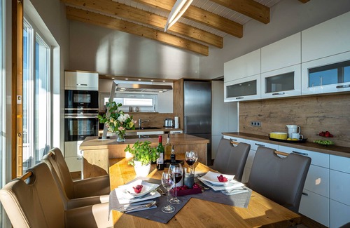 Kroeslin House | 10. floating houses (105 m²) Triton with sauna - Floating House Triton with fireplace
