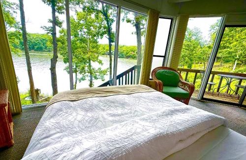 Village of Four Seasons House | 10 Historic Treetop Village Home 2bed3bath-6pp