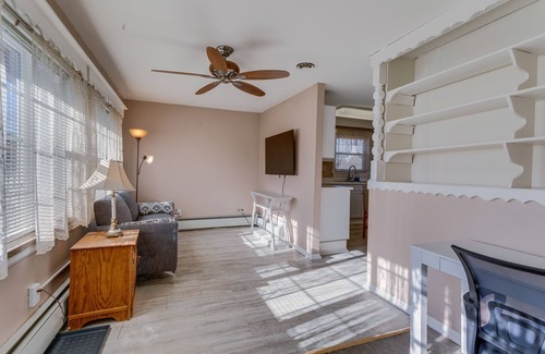 Aurora Apartment | 10 Mi to Denver: Horse Farm Apartment in Aurora!