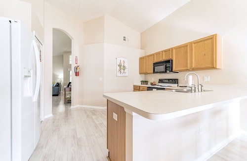 Westridge Villa | 10 Mi to Disney!~COZY, SPACIOUS HOME W/POOL & GAME ROOM🌟4 BR/3 BA☀️