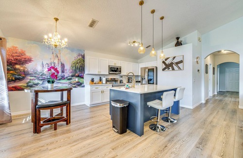 Highgate Park House | 10 Mi to Disney: Family Retreat w/Game Room!
