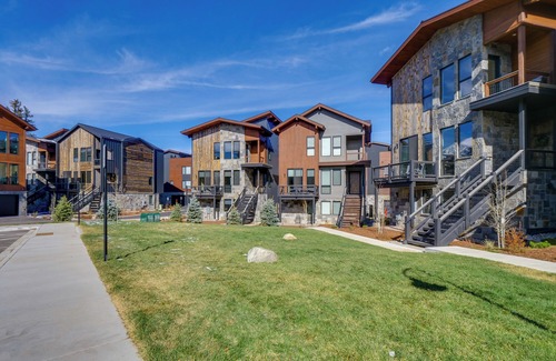 Silverthorne Cottage | 10 Mi to Ski: Mtn-view Gem in Silverthorne