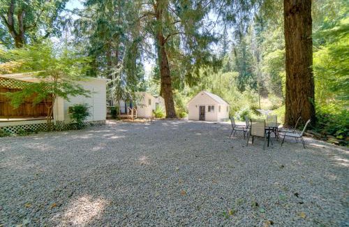 Cobb Apartment | 10 Mi to Twin Pine Casino Peaceful Cabin Getaway