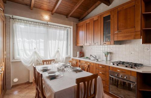 Camporosso Apartment | 10 Min from Sea, Historic Rural Casa Del Molino